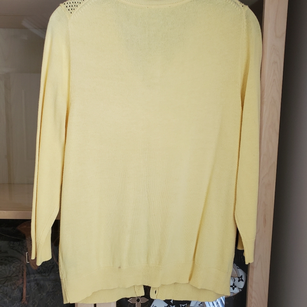 Limited Cardigan - Picture 2 of 3